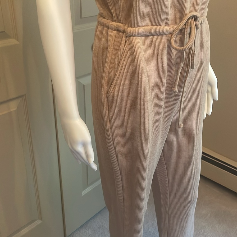 FASHION NOVA knit jumpsuit - Picture 4 of 7